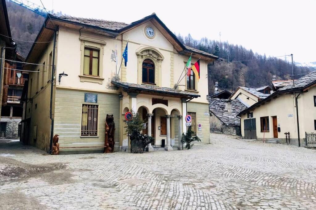 Bilivelli in antica baita nel cuore di Pragelato Esterno foto